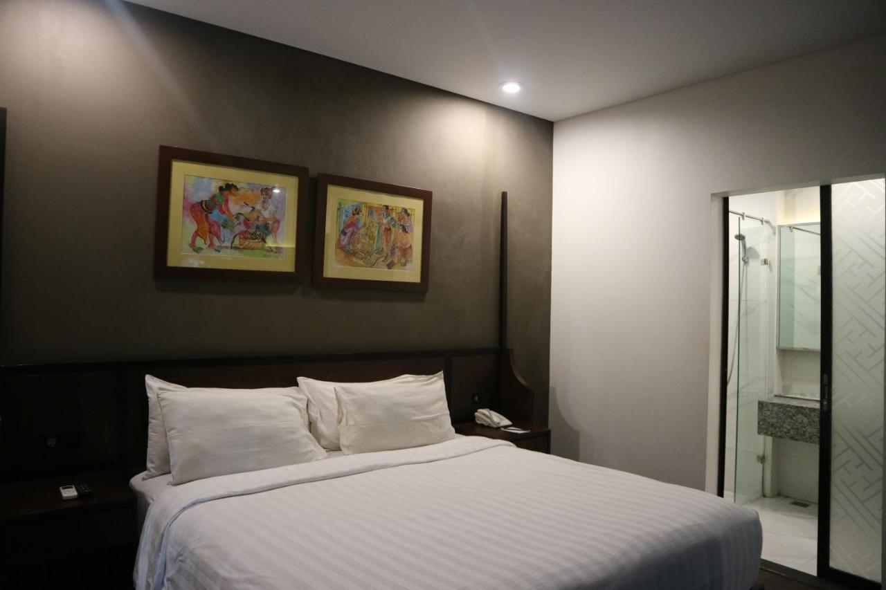 Amanuba Hotel & Resort Rancamaya Bogor Exterior photo