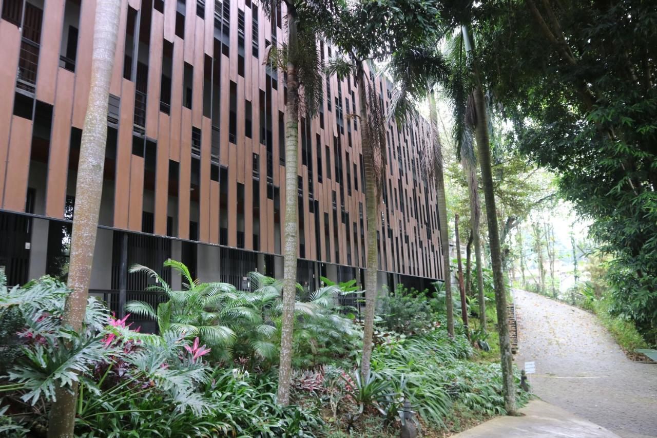 Amanuba Hotel & Resort Rancamaya Bogor Exterior photo