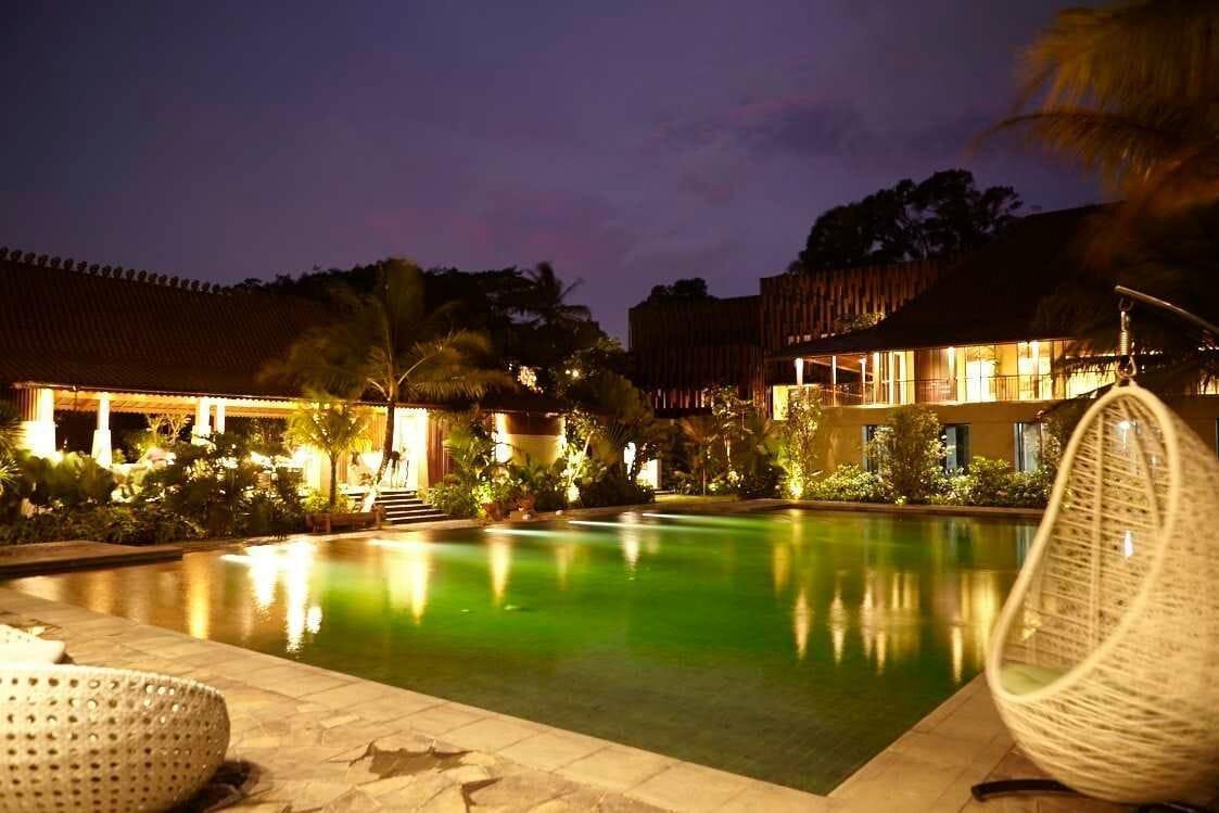 Amanuba Hotel & Resort Rancamaya Bogor Exterior photo